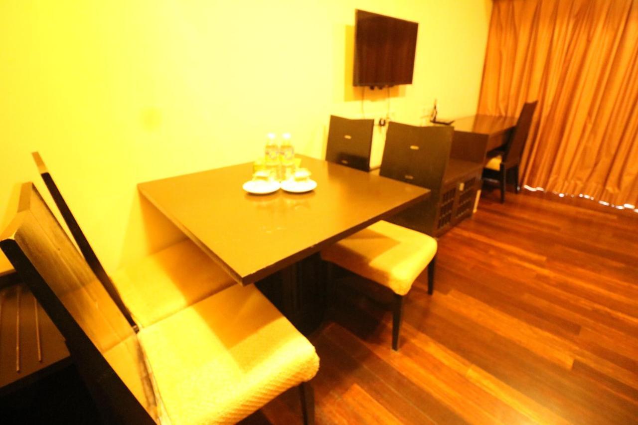 Raintree Resort Suites Петалинг-Джая Экстерьер фото