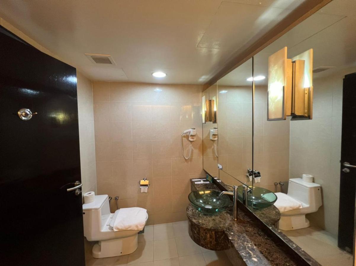 Raintree Resort Suites Петалинг-Джая Экстерьер фото