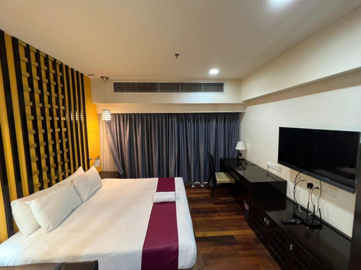 Raintree Resort Suites Петалинг-Джая Экстерьер фото