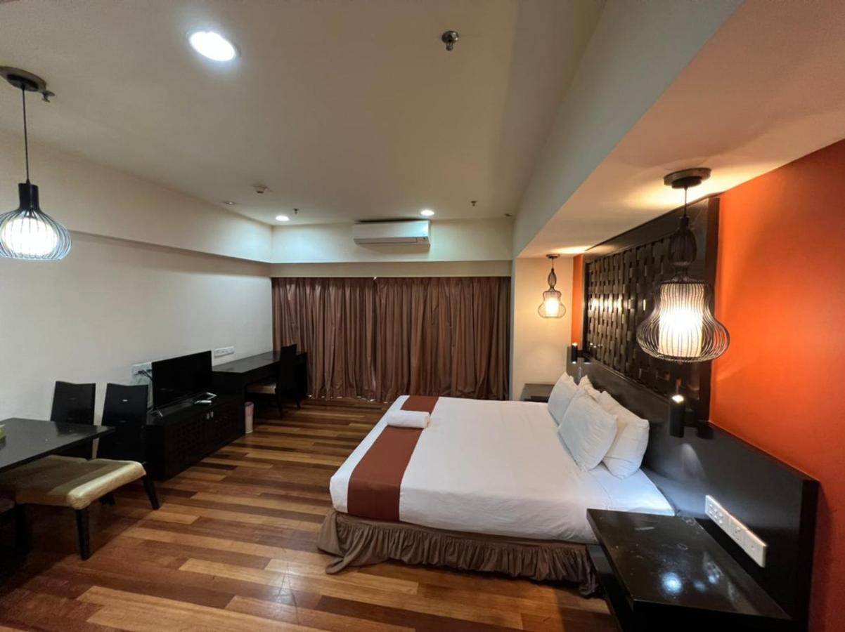 Raintree Resort Suites Петалинг-Джая Экстерьер фото