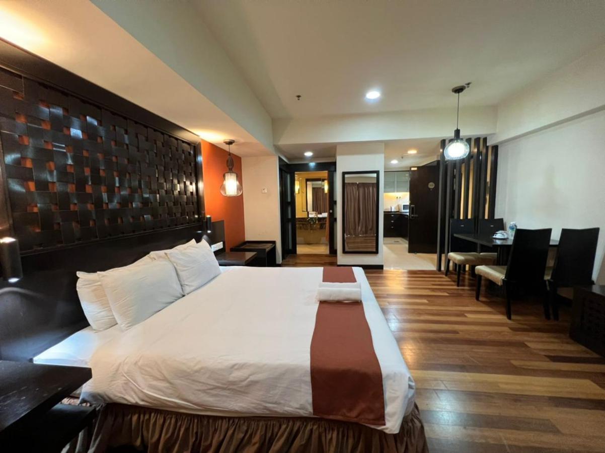 Raintree Resort Suites Петалинг-Джая Экстерьер фото